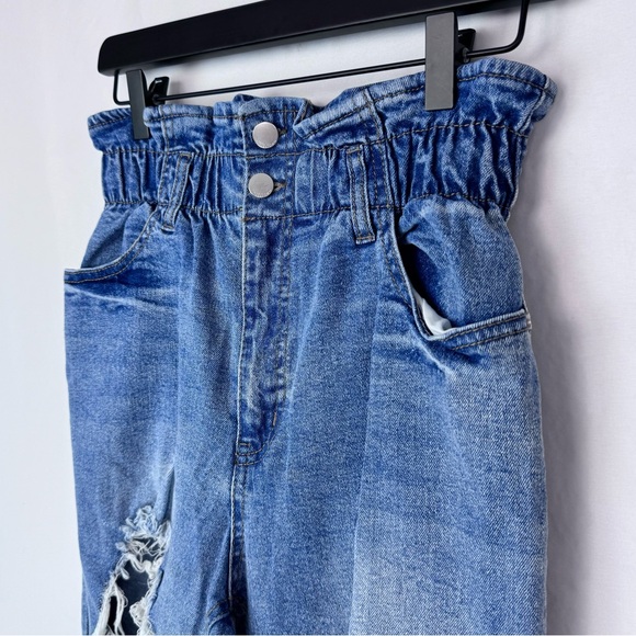 Tinseltown Medium Wash Jeans - Picture 2 of 13